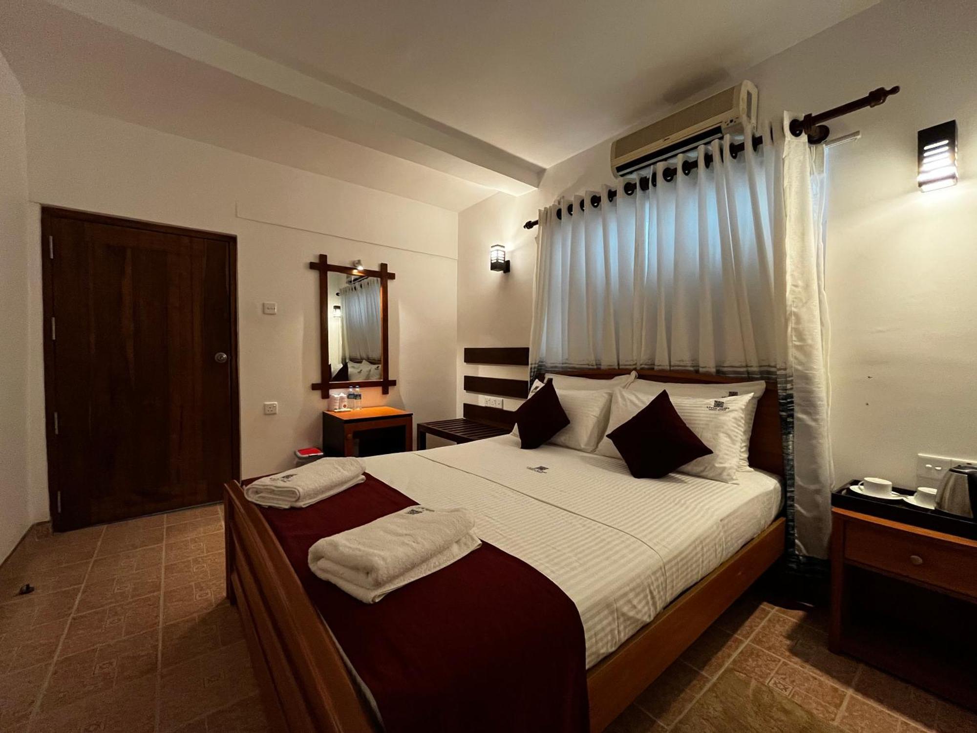 Livin Lush Luxury Retreat Ξενοδοχείο Anuradhapura Εξωτερικό φωτογραφία