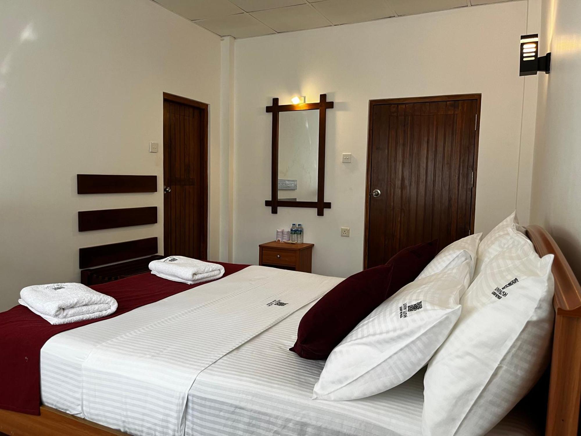 Livin Lush Luxury Retreat Ξενοδοχείο Anuradhapura Εξωτερικό φωτογραφία