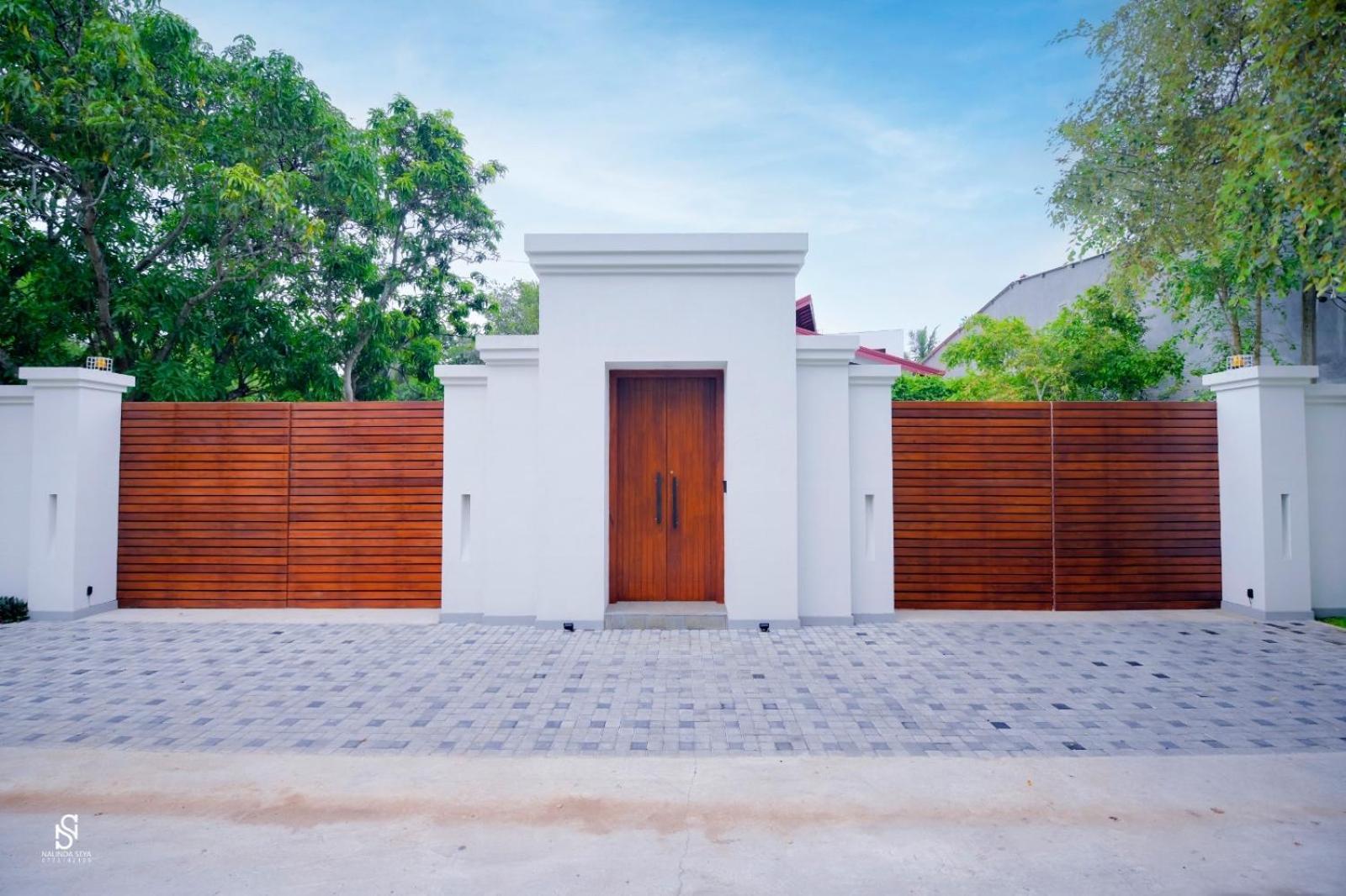 Livin Lush Luxury Retreat Ξενοδοχείο Anuradhapura Εξωτερικό φωτογραφία